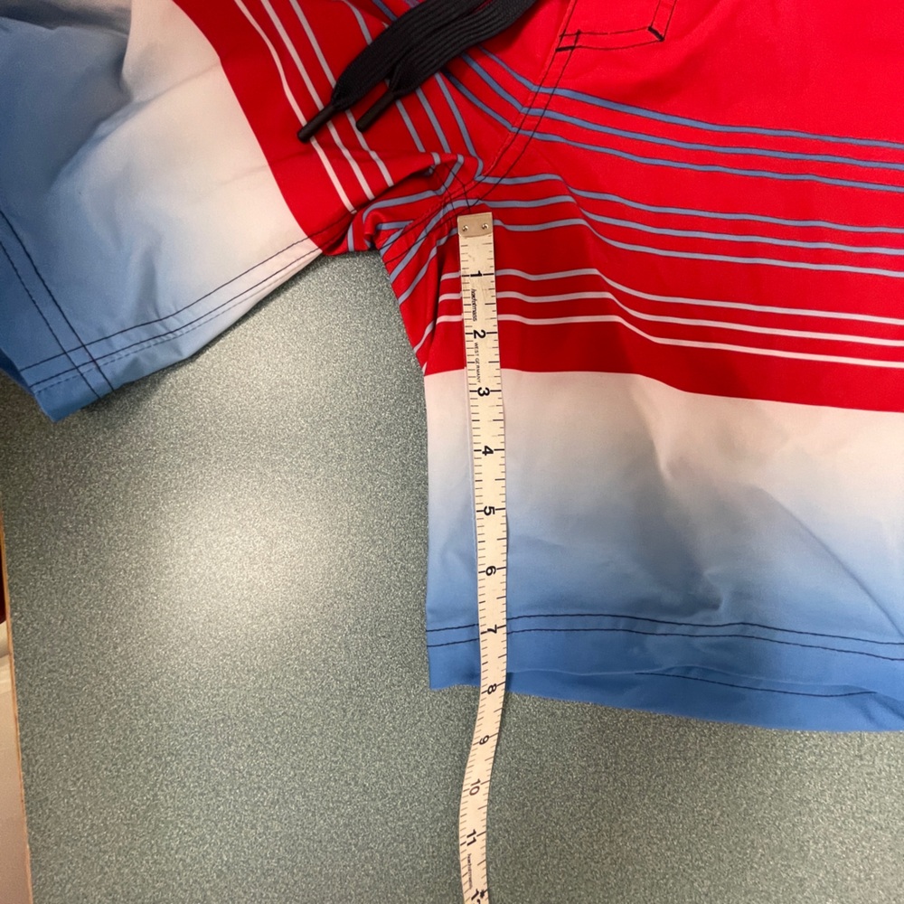 Hurley Red and Blue Board Shorts with Dynamic Stripes Men’s XL 🌊 - Picture 6 of 8